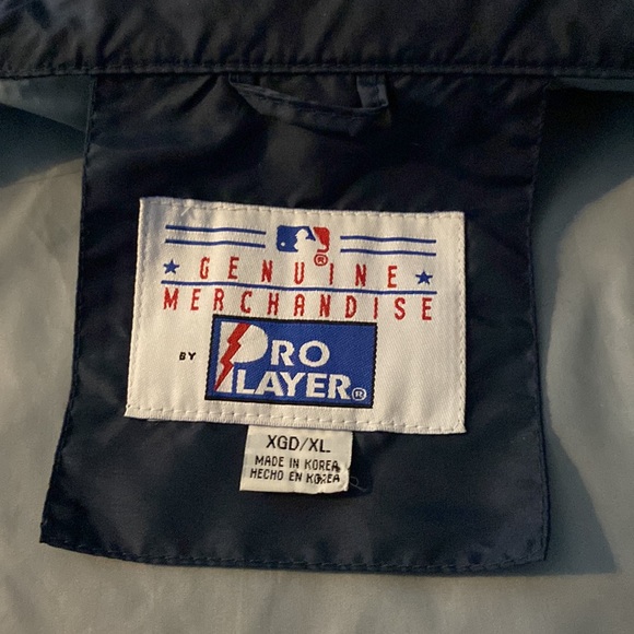 New York Yankees Vintage Baseball Jacket - Picture 5 of 8